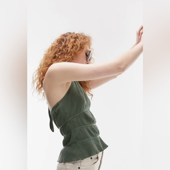 Topshop Crinkle Halter Top NWT Size 10 - Picture 2 of 7